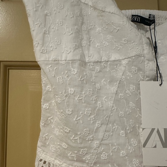 Zara White Embellished Tie Front Camisole - Picture 5 of 6